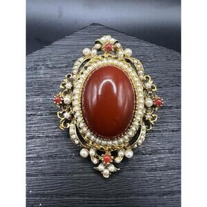 Vintage Unsigned FLORENZA Carnelian Cabochon Faux Pearl Gold Pin Brooch